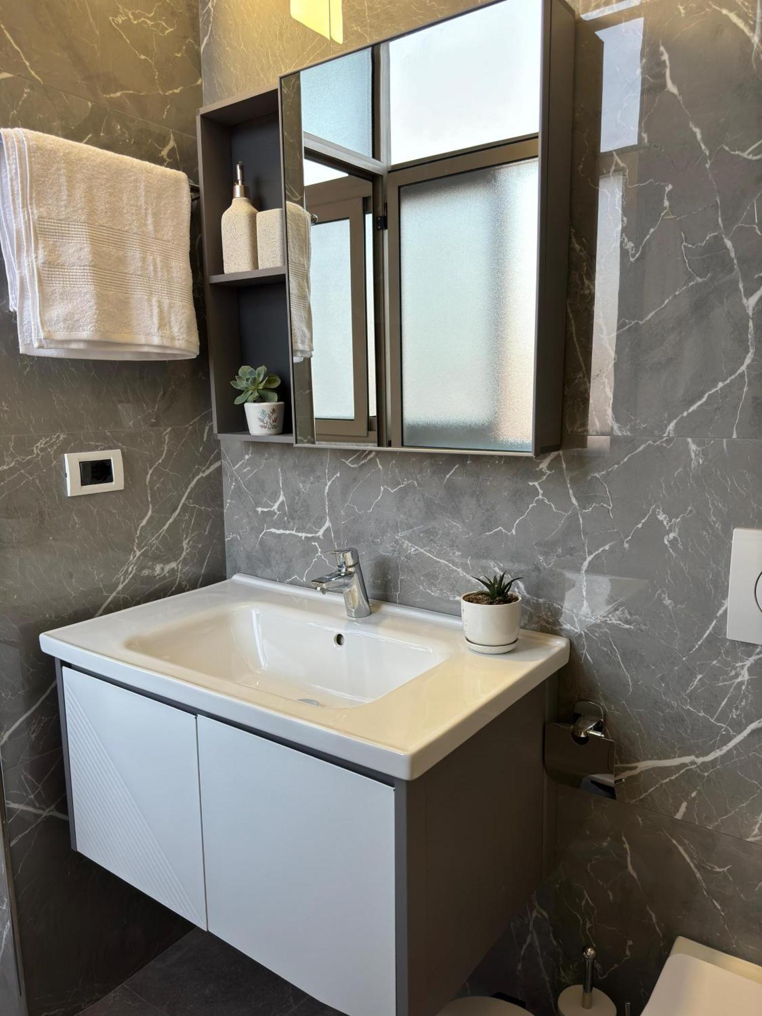 Erli Apartment Shkodër Esterno foto